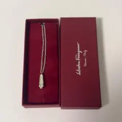 フェラガモ 925 シルバー ネックレス バレエシューズ 靴