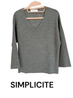 SIMPLICITE グレー Vネックニット 五分袖