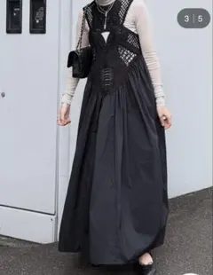 ノースリーブ 黒 ロングワンピース FUMIE TAMAKAのサムネイル
