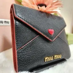 極美品　付属品完備✨ミュウミュウ　三つ折り　マドラス　バイカラー　ハート　レター