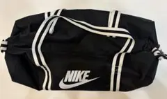 NIKE ブラック　カバン