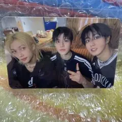 Item thumbnail for item 31b5654d-ed4a-425d-b2d6-70ac29d8b5fd