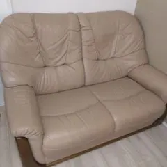 ベージュ 二人掛けソファ