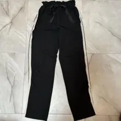 サイドストライプ ブラックカジュアルパンツ