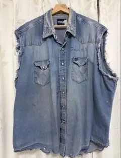 Wrangler ダメージデニムベスト