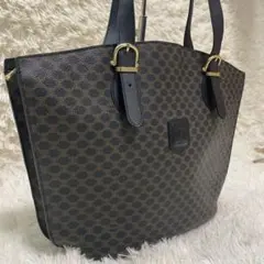 ✨高級✨　セリーヌ　黒マカダム　トリオンフ　PVC レザー　トートバッグ　A4可