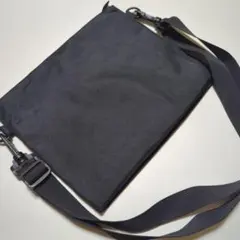 ショルダーバッグ