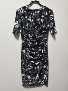 美品インポートボタニカルジャージーワンピース