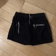 ブラックミニスカートとダークブルーパンツセット