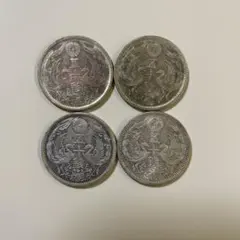 鳳凰50銭銀貨11枚　準特年昭和4年・5年各1枚含む 鳳凰50銭銀貨11枚 準特年昭和4年・5年各1枚含む - メルカリ