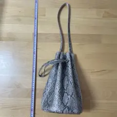 Sonny Label　巾着型バケツショルダーバッグ　パイソン　スネーク　レザーのサムネイル
