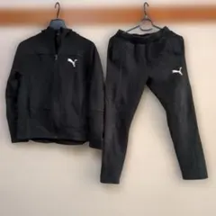 Puma フード付き ブラックジャージ上下セット