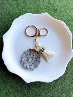 《爽やか可愛い》タッセル付き✿ブルー刺繍チャーム