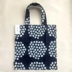 【新品・未使用品】marimekko マリメッコ トートバッグ 花柄 ネイビーのサムネイル