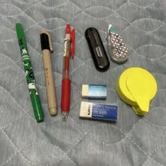 文房具セット赤ボールペン 消しゴム 修正テープ 紙テープ シャー芯