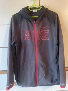 NIKE フード付きジャケット ジャンバー　キッズ　L 150-160のサムネイル