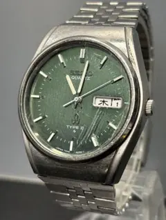 美品稼動品 SEIKO セイコータイプ2 メンズ腕時計 緑文字盤 レア 日付曜日 美品稼動品 SEIKO セイコータイプ2 メンズ腕時計 緑文字盤 レア