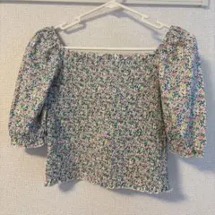 タグありGAP KIDS 花柄スモッキングトップス Lのサムネイル