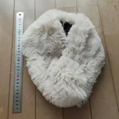 MARJA KURKI アイボリー マグネット付きマフラー