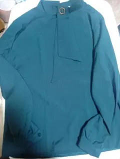 長袖ブラウス グリーン