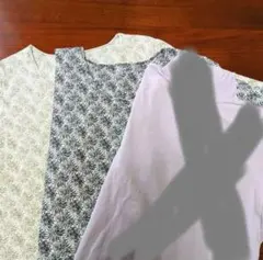 Tシャツ２枚セット（花柄）