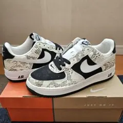 NIKE AIR FORCE 1 MID ナイキ エアフォース1 24cm 蛇柄 ☆ナイキ☆ Air Force 1 蛇柄 パイソン スネーク (Nike