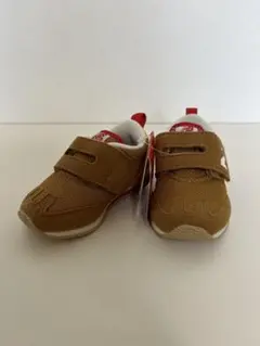 新生児におすすめ！ニューバランス　キッズスニーカー 320 未使用新品