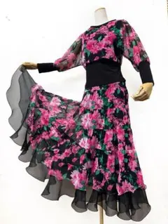 華麗】新品 社交ダンス セットアップツーピース 黒×花柄ピンク箔