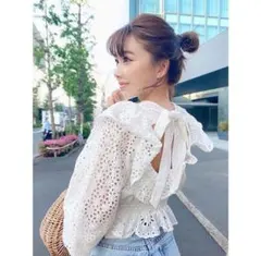 【最終値下げ】エイミー eimy istoire コットンレースフリルトップス