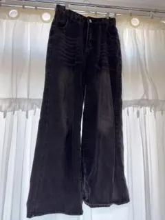 ブラック ワイドレッグデニムパンツ M