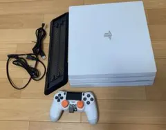 PS4 Pro 白1TB（CUH-7200BB02）中古 箱無し