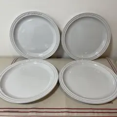 ルクルーゼ ホワイト ラウンドプレート27cm＆ラムカン ペア4点セット 