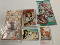 アニメグッズ他5つけいおんスクウェア缶バッジごとよめウマ娘ホロライブ⚠️説明欄