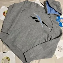 Reebok hoodie US/S size JP M〜Lぐらい 採寸参照
