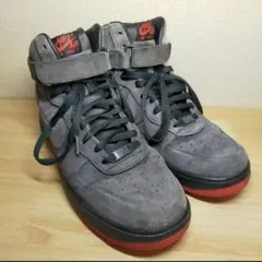 Item thumbnail for item dedba948-c28d-4c50-a601-1a298ba511f9