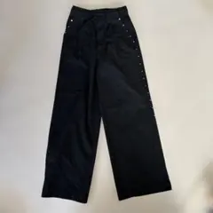 ZARA KIDSブラック ロングパンツ ハートスタッズ付