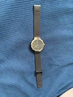 TOMMY HILFIGER 腕時計 メッシュベルト ゴールド ブラックのサムネイル