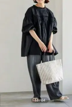 ピンタックギャザーブラウス❥オフホワイト新品！定番！綿！