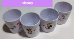 新品★【Disney マジックカップ 4個セット】ディズニー　柄が浮き出るカップ