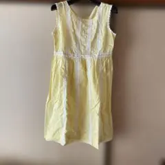 黄色のギンガムチェックワンピース