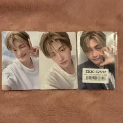 TWS playhard Compact 特典 ジフン 封入　トレカ ユニバ