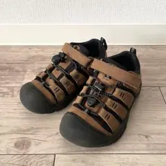 KEEN ニューポート シュー スニーカー ブラウン 18.5cm