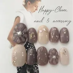 ☆A-405☆ネイルチップ ダークブラウンのぷっくりフラワーネイル