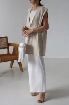 ボンジュールサガン　リネン混ディープVベスト×リブタンクワンピース　エクリュ