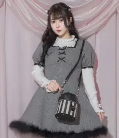 pium ぴうむ コルセットワッフルワンピース ベージュ - メルカリ
