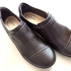 新品♡Clarks 本革　ダークブラウン ローファーUSサイズ８