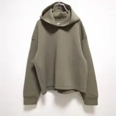 E1768 UNIQLO ウルトラストレッチドライスウェットプルパーカー　カーキ