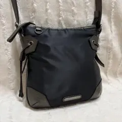【希少美品】BURBERRY archive y2k ナイロンショルダーバッグのサムネイル