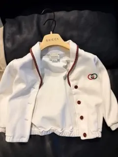 GUCCI グッチ ベビー アップルデザインウール カーディガン - メルカリ
