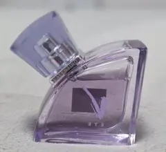 廃盤希少ヴァレンティノ V エテ オードパルファム 50ml VALENTINOのサムネイル
